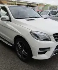 MERCEDES-BENZ ML 250 BlueTEC 4Matic Premium MERCEDES-BENZ ML 250 BlueTEC 4Matic Premium