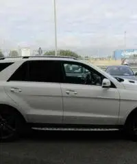 MERCEDES-BENZ ML 250 BlueTEC 4Matic Premium
