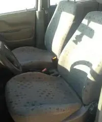 Opel Agila 1.2 Benz 5 porte Tagliandata Perfetta Opel Agila 1.2 Benz 5 porte Tagliandata Perfetta