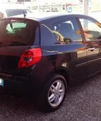 RENAULT Clio 1.2 16V 3 porte Le Iene