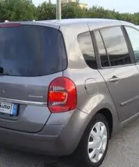 RENAULT Grand Modus 1.2 16V GPL RENAULT Grand Modus 1.2 16V GPL