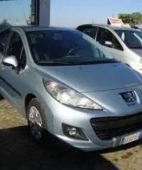 Peugeot 207 HDI 70cv 5P. Energie Sport Peugeot 207 HDI 70cv 5P. Energie Sport