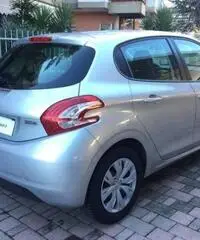 PEUGEOT 208 1.4 8V HDi 68CV 5p. Active