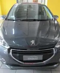 PEUGEOT 208 1.6 e-HDi 92 CV Stop&Start 5 porte Allure PEUGEOT 208 1.6 e-HDi 92 CV Stop&Start 5 porte Allure