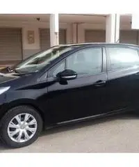 Peugeot 208 sett 2015