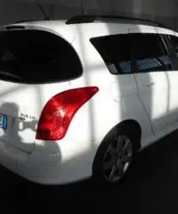 PEUGEOT 308 1.6 8V e-HDi 112CV Stop&Start SW Business