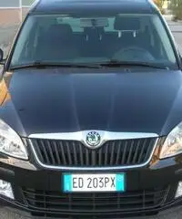 SKODA Roomster 1.6 TDI CR 90CV Style SKODA Roomster 1.6 TDI CR 90CV Style