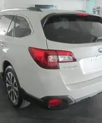 Subaru Outback 2.0D-S Lineartronic Unlimited Subaru Outback 2.0D-S Lineartronic Unlimited