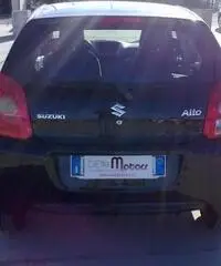 Suzuki Alto 1.0 GPL 5P. GLX