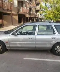 VENDO FORD MONDEO SW GHIA DIESEL 3° SERIE