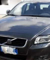 VENDO VOLVO V50 2.0D SUMMUM S.W. VENDO VOLVO V50 2.0D SUMMUM S.W.