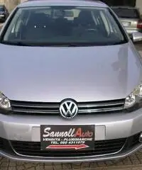 Volkswagen Golf 1.6 TDI DPF 5P. Highline Volkswagen Golf 1.6 TDI DPF 5P. Highline