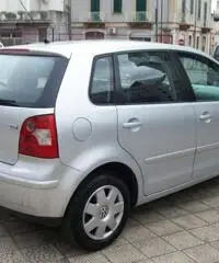 Volkswagen Polo 1.4 TDI 75CV 5p. Trendline Volkswagen Polo 1.4 TDI 75CV 5p. Trendline