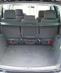 Volkswagen Touran 2.0 TDI 140CV Highline Volkswagen Touran 2.0 TDI 140CV Highline