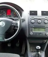 Volkswagen Touran 2.0 TDI 140CV Highline Volkswagen Touran 2.0 TDI 140CV Highline