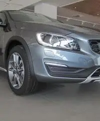 Volvo S60 Cross Country D3 Geartronic Momentum Volvo S60 Cross Country D3 Geartronic Momentum
