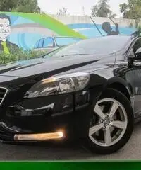 Volvo V40 D2 120 cv Business Volvo V40 D2 120 cv Business
