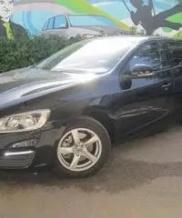 Volvo V60 D3 2.0 150 cv Business