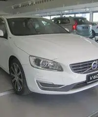 Volvo V60 D6 Twin Engine Geartronic Summum Volvo V60 D6 Twin Engine Geartronic Summum