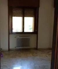 Appartamento di 4 locali in Affitto