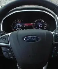 Ford Edge 2.0 TDCI 210 CV AWD Start&Stop Powershift Titanium Ford Edge 2.0 TDCI 210 CV AWD Start&Stop Powershift Titanium