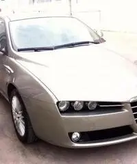ALFA ROMEO 159 1.9 JTDm 16V Sportwagon Distinctive ALFA ROMEO 159 1.9 JTDm 16V Sportwagon Distinctive