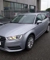 AUDI A3 SPB 1.6 TDI clean diesel S tronic Business