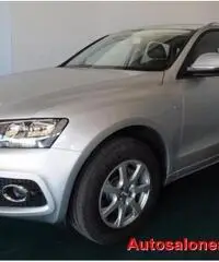 AUDI Q5 2.0 TDI 170 CV quattro S tronic S LINE AUDI Q5 2.0 TDI 170 CV quattro S tronic S LINE
