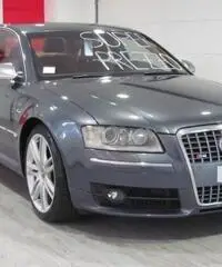 AUDI S8 5.2 V10 QUATTRO 450CV