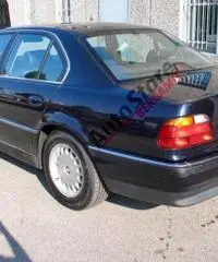 BMW 740 i 4.4 cat BMW 740 i 4.4 cat