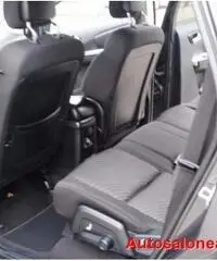 FIAT Freemont 2.0 Multijet 170 CV Urban 7 POSTI FIAT Freemont 2.0 Multijet 170 CV Urban 7 POSTI