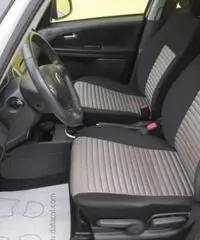 FIAT Sedici 2.0 MJT 16V DPF 4x4 Emotion-GARANZIA 12 MESI!! FIAT Sedici 2.0 MJT 16V DPF 4x4 Emotion-GARANZIA 12 MESI!!