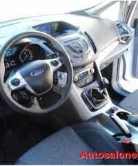 FORD C-Max 1.6 TDCi EURO 5 DPF Titanium 7 POSTI FORD C-Max 1.6 TDCi EURO 5 DPF Titanium 7 POSTI