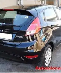 FORD Fiesta 1.5 TDCi 75 CV 5p. EURO 5 DPF FORD Fiesta 1.5 TDCi 75 CV 5p. EURO 5 DPF