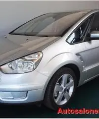 FORD S-Max 2.0 TDCi 140CV Titanium DPF 7 POSTI FORD S-Max 2.0 TDCi 140CV Titanium DPF 7 POSTI
