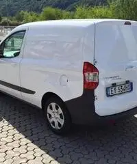 FORD Tourneo Courier 1.5 TDCI 75 CV Plus **KM 0** FORD Tourneo Courier 1.5 TDCI 75 CV Plus **KM 0**