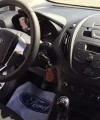 FORD Tourneo Courier 1.5 TDCI 75 CV Plus **KM 0** FORD Tourneo Courier 1.5 TDCI 75 CV Plus **KM 0**