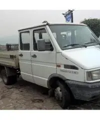 IVECO Daily CASSONE 7 POSTI IVECO Daily CASSONE 7 POSTI