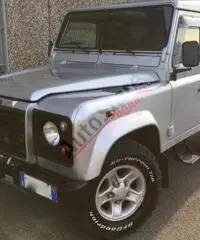 LAND ROVER Defender 90 2.5 Td5 Station Wagon S