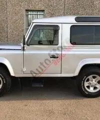 LAND ROVER Defender 90 2.5 Td5 Station Wagon S