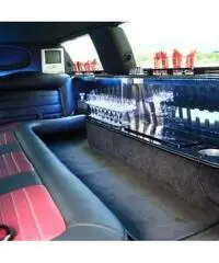 Lincoln town car limousine Lincoln town car limousine