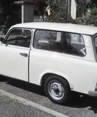 trabant 601 s combi con gancio traino