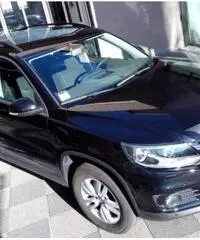 Volkswagen Tiguan TSI 122cv Trend & FUN Bluem. Tech. Volkswagen Tiguan TSI 122cv Trend & FUN Bluem. Tech.