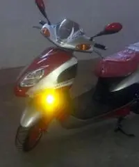 KYMCO Gran Dink 150 xingyue 150 cc KYMCO Gran Dink 150 xingyue 150 cc