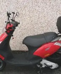 Piaggio Zip 50 4T