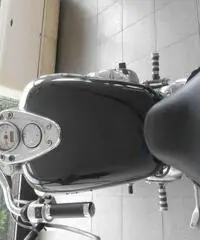 Honda VT 750 Shadow ( Pari al nuovo ). Honda VT 750 Shadow ( Pari al nuovo ).