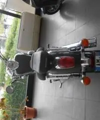 Honda VT 750 Shadow ( Pari al nuovo ). Honda VT 750 Shadow ( Pari al nuovo ).