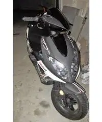 VENDO SCOOTER KEEWAY MODELLO FACT EVO 50 CC 2T VENDO SCOOTER KEEWAY MODELLO FACT EVO 50 CC 2T