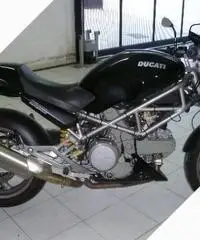 Ducati Monster Matrix 620 anno 2004