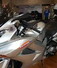Honda vfr 800 vtec Honda vfr 800 vtec